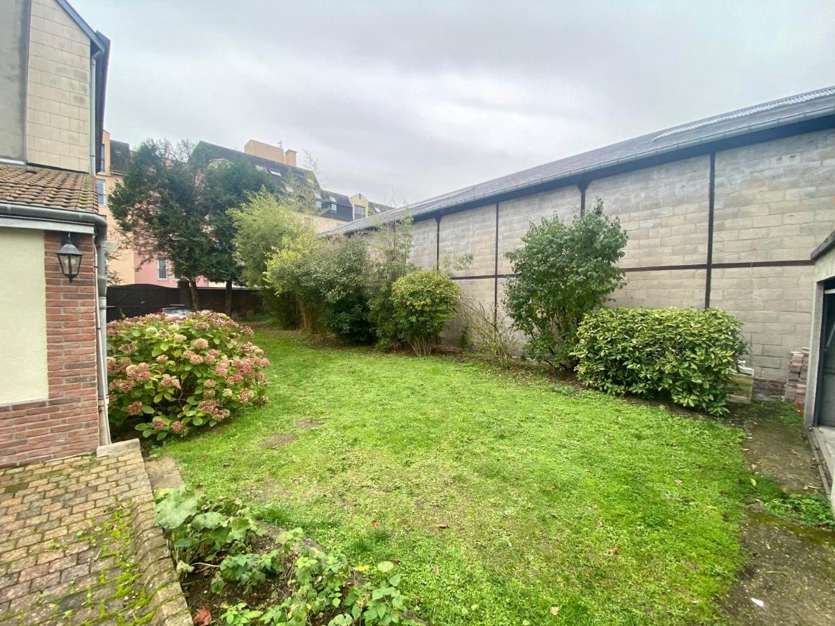 روان Agreable Maison De Ville Sur Trois Etages المظهر الخارجي الصورة